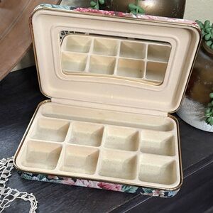 Floral Jewelry Organizer with Mirror